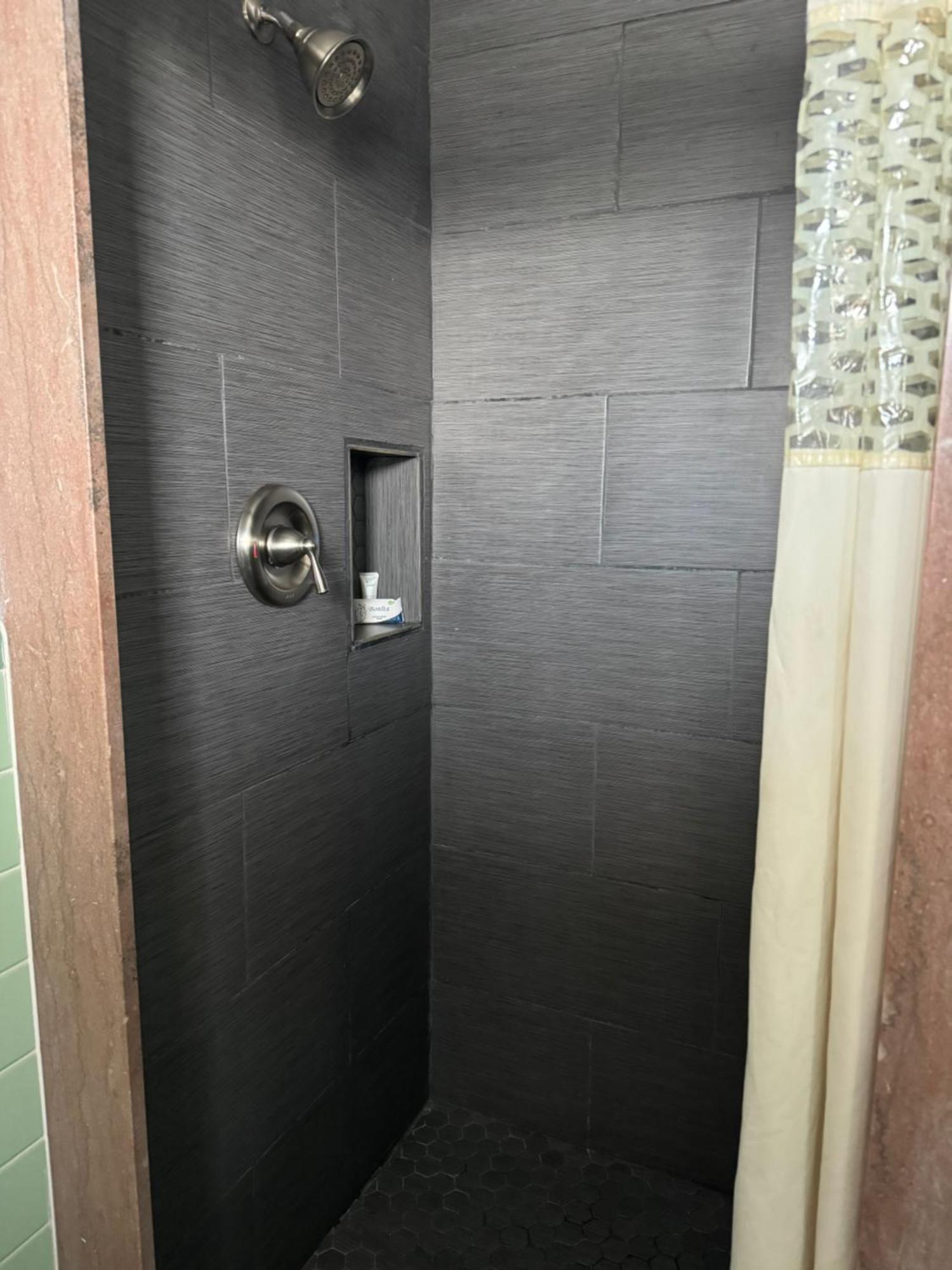 Budget Inn Данвил Екстериор снимка